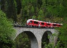 RhB Glacier Express, Allegra Triebwagen und andere (40).JPG